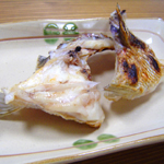 鯛のカマ塩焼き